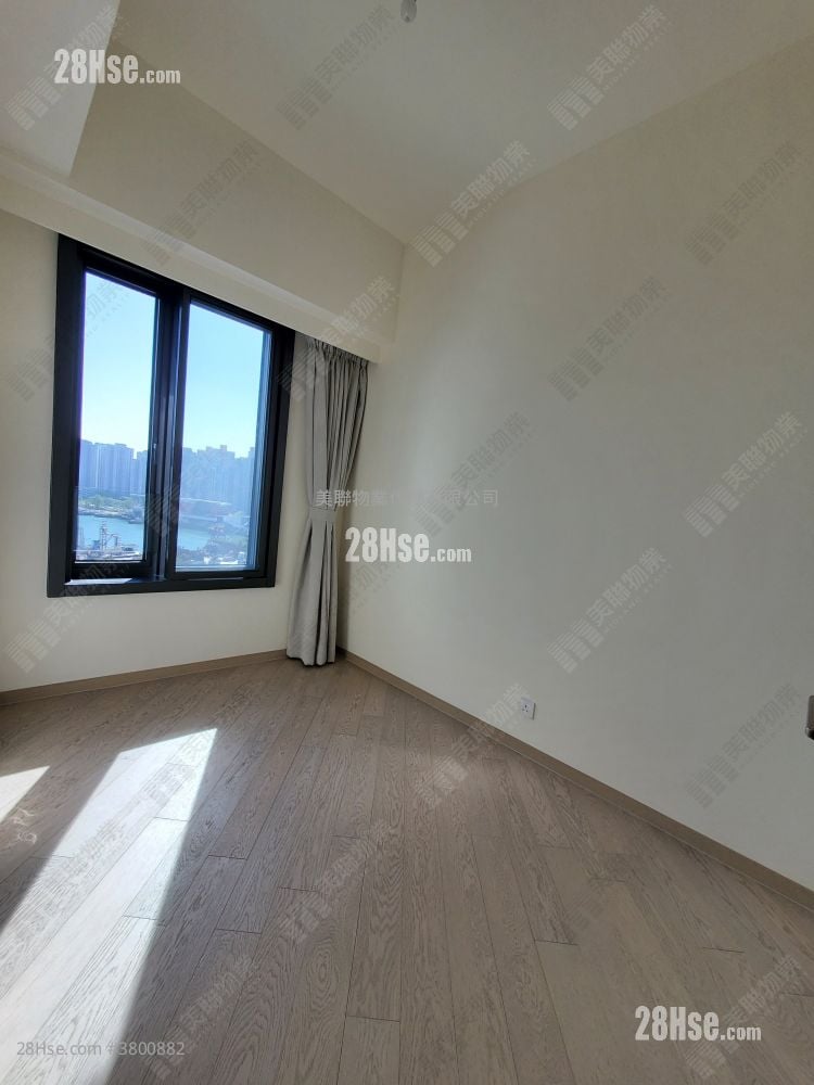 Regency Bay Rental 2 Bedrooms , 1 Bathroom 433 ft²