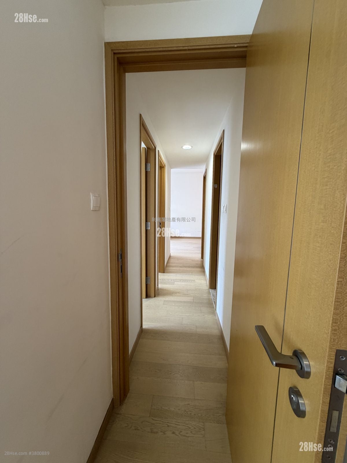 Grand Austin 租盘 3 房 , 2 浴室 889 平方尺