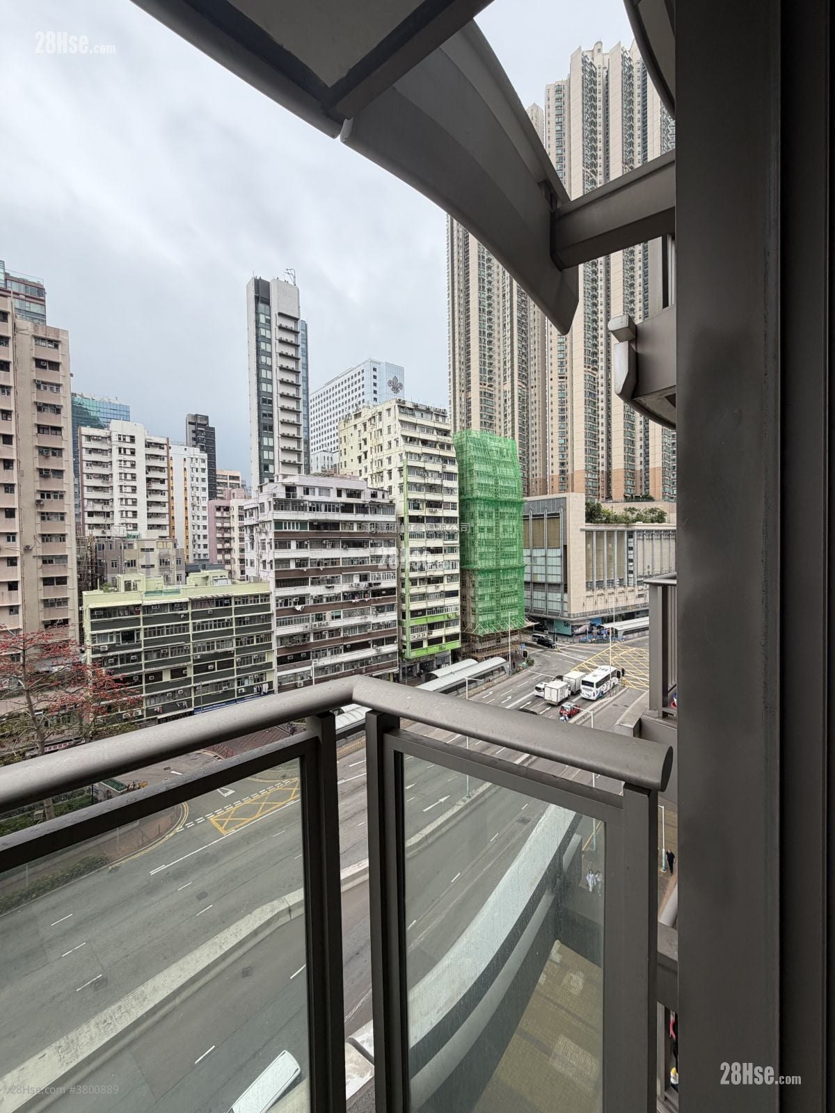 Grand Austin 租盘 3 房 , 2 浴室 889 平方尺