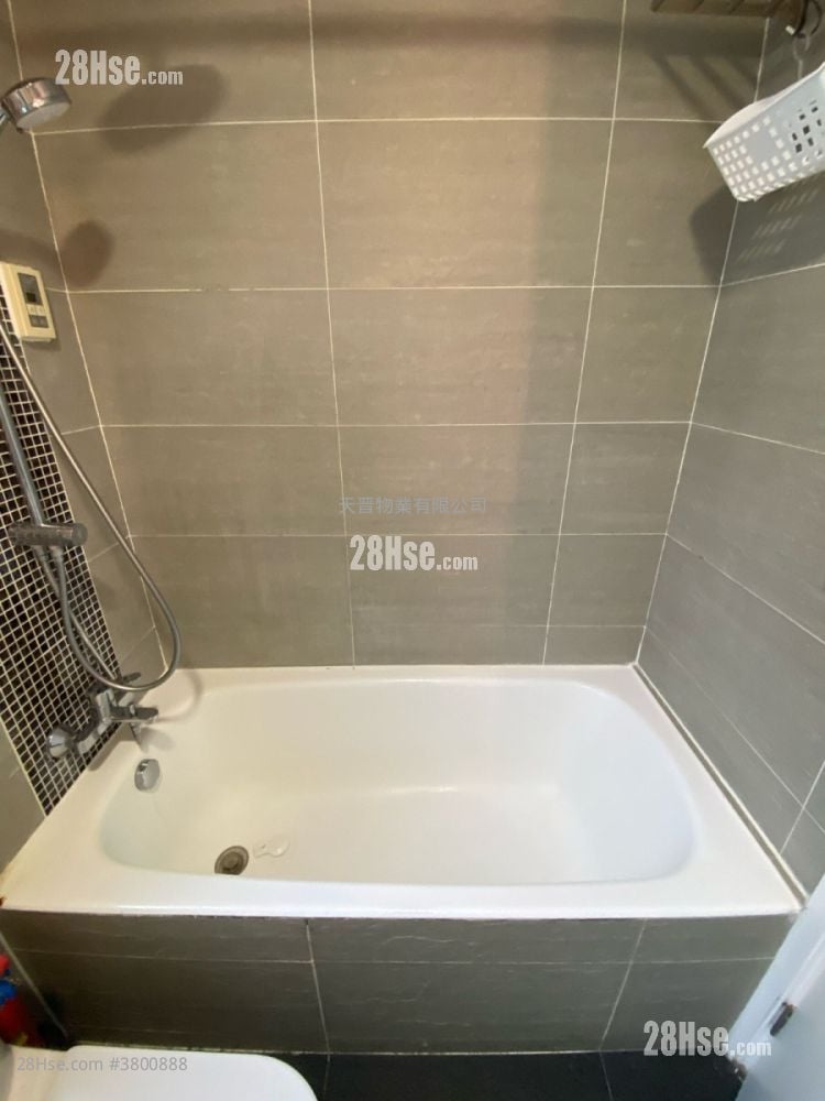 Whampoa Garden Sell 1 Bedroom , 1 Bathroom 288 ft²