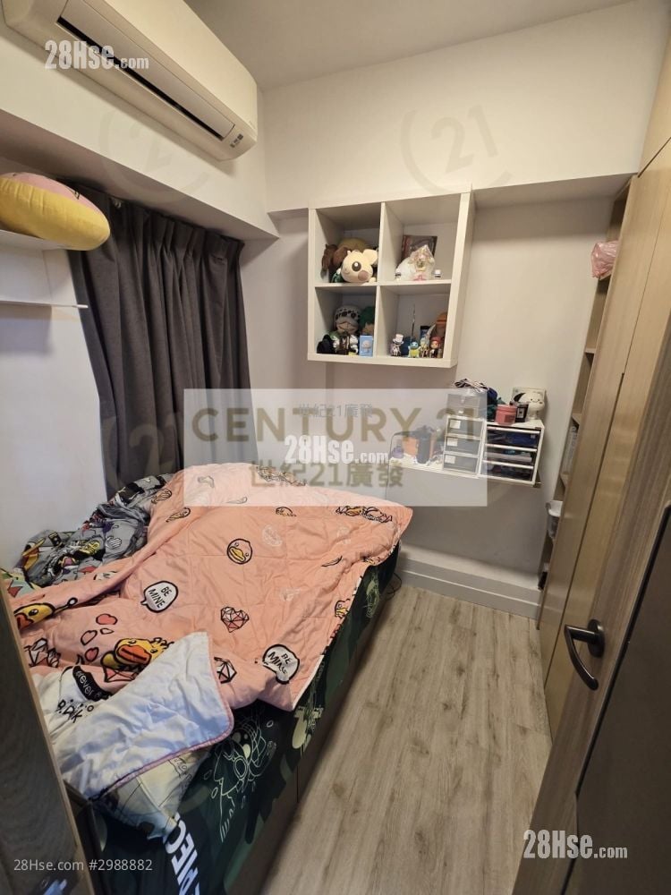 单幢楼房 售盘 3 房 , 2 浴室 640 平方尺