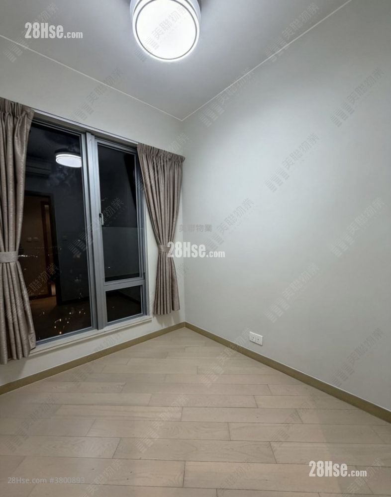 峻峦 租盘 3 房 , 2 浴室 848 平方尺