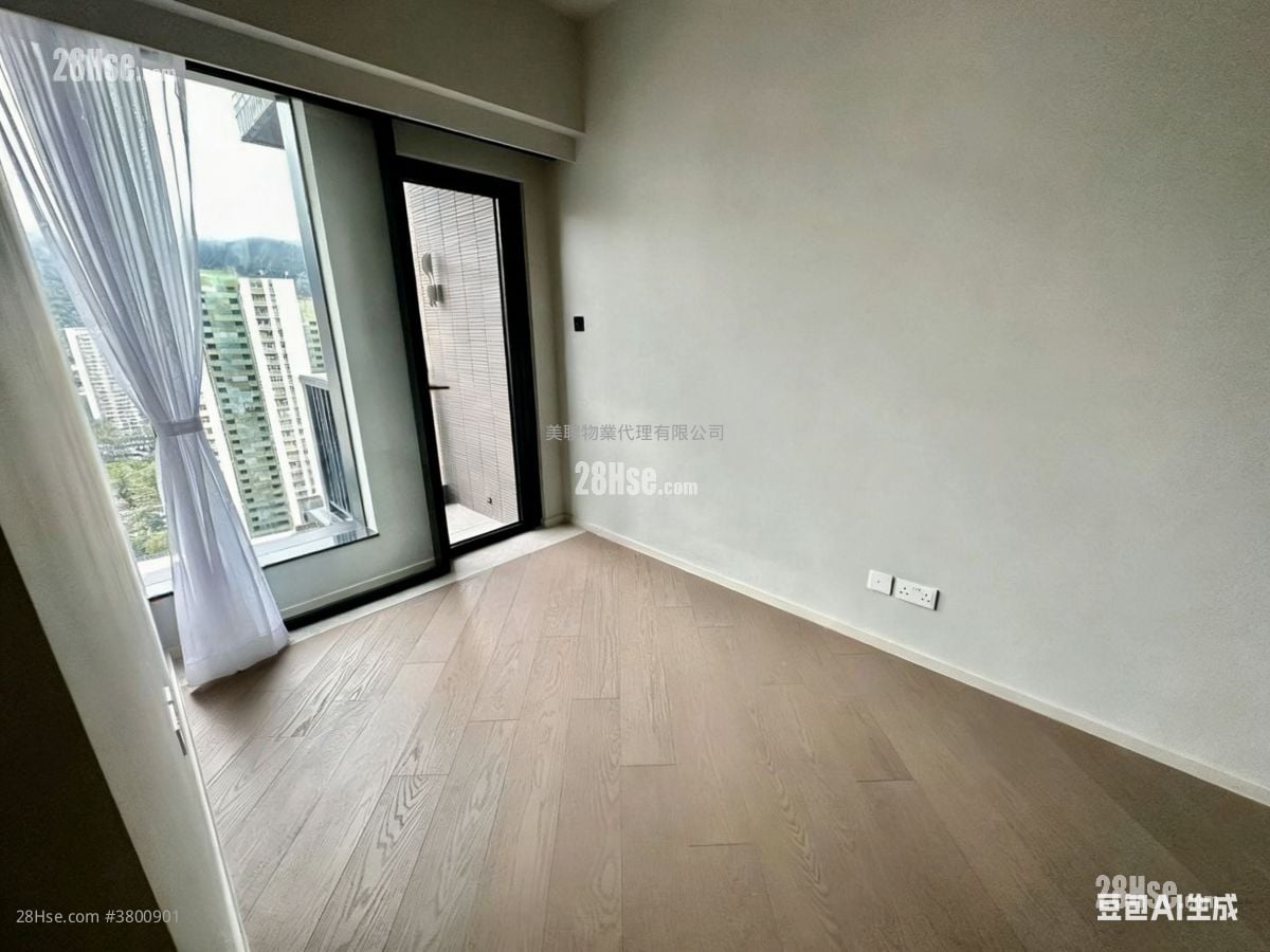 主人房: 柏傲庄 售盘 2 房 , 1 浴室 483 平方尺