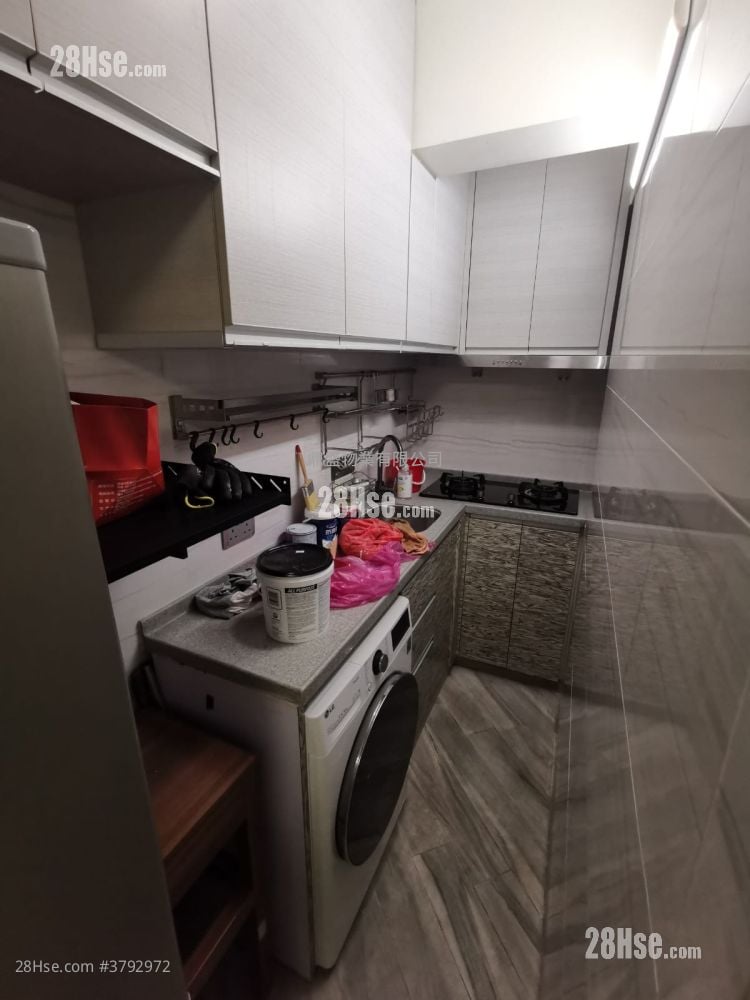 Cheong Yue Mansion Rental 2 Bedrooms , 1 Bathroom 267 ft²