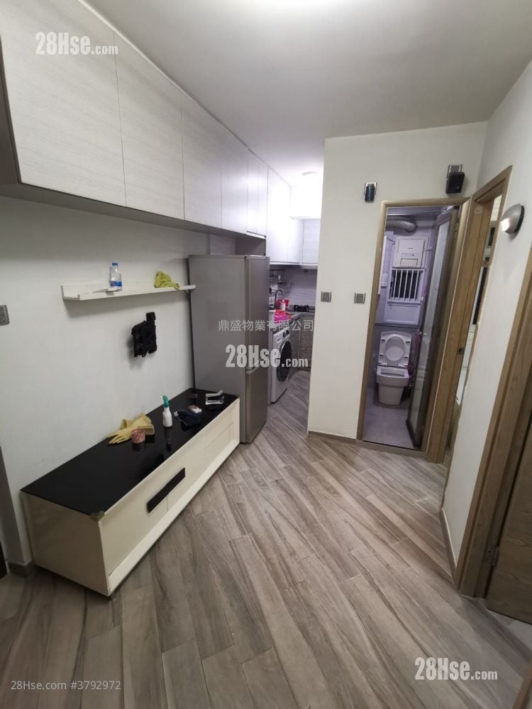 Cheong Yue Mansion Rental 2 Bedrooms , 1 Bathroom 267 ft²