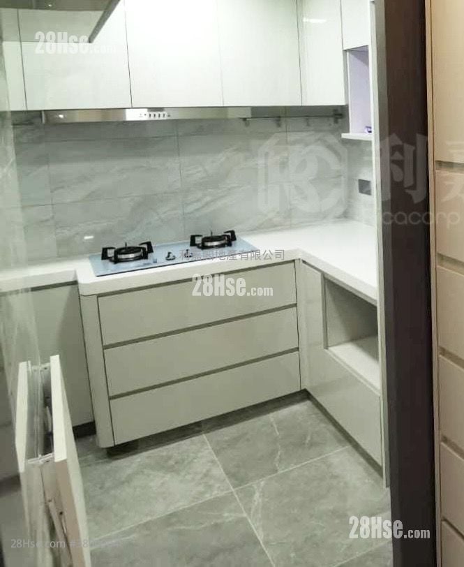 富泽花园 租盘 3 房 , 2 浴室 738 平方尺