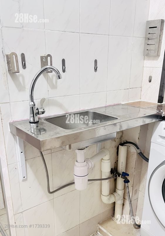 长沙湾道170号（利诚楼） 租盘 120 平方尺