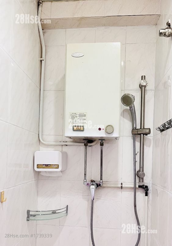 长沙湾道170号（利诚楼） 租盘 120 平方尺