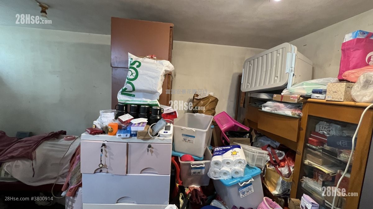 东头(二)邨 售盘 开放式间隔 , 1 浴室 241 平方尺