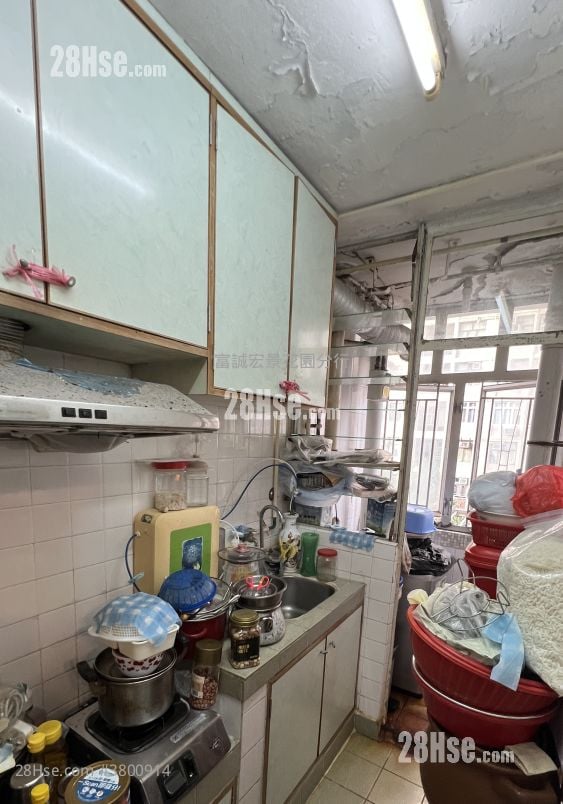 东头(二)邨 售盘 开放式间隔 , 1 浴室 241 平方尺