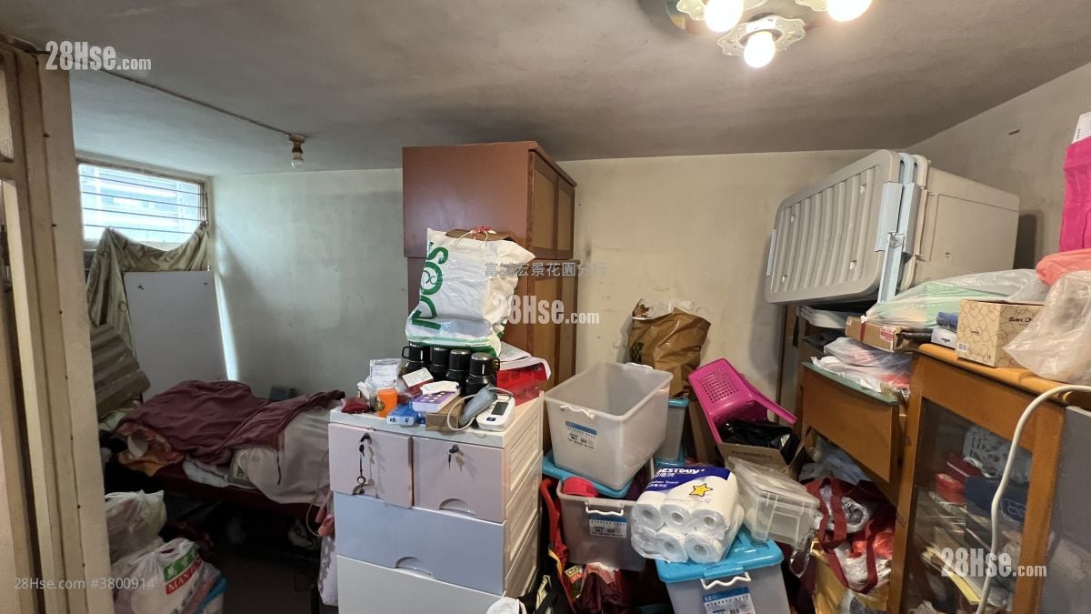 东头(二)邨 售盘 开放式间隔 , 1 浴室 241 平方尺