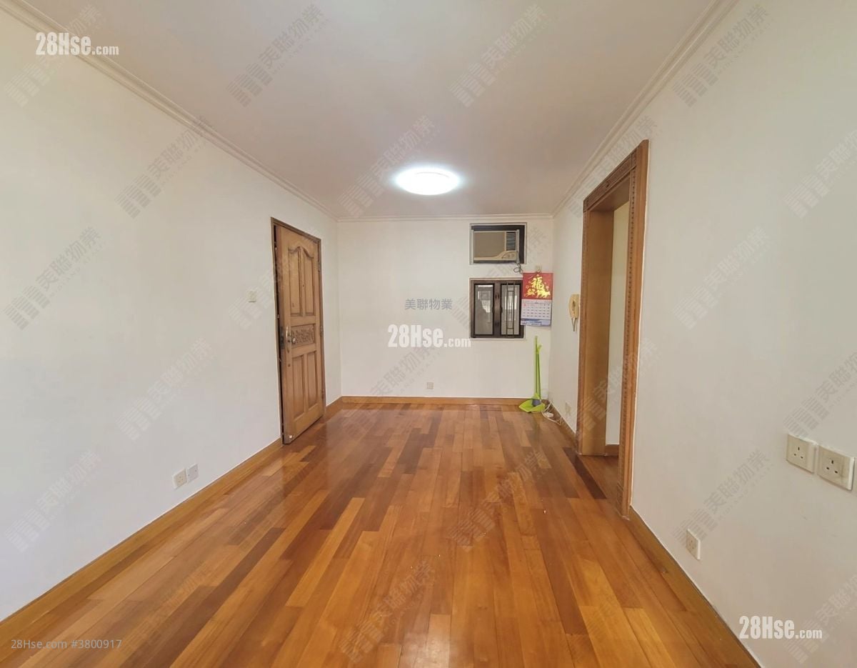 Luk Yeung Sun Chuen Sell 2 Bedrooms 451 ft²