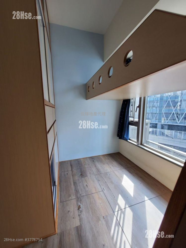 The Spectra Rental 3 Bedrooms , 1 Bathroom 610 ft²