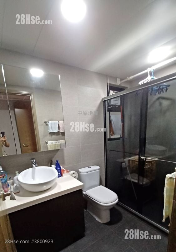 Mount Haven Sell 3 Bedrooms , 2 Bathrooms 755 ft²