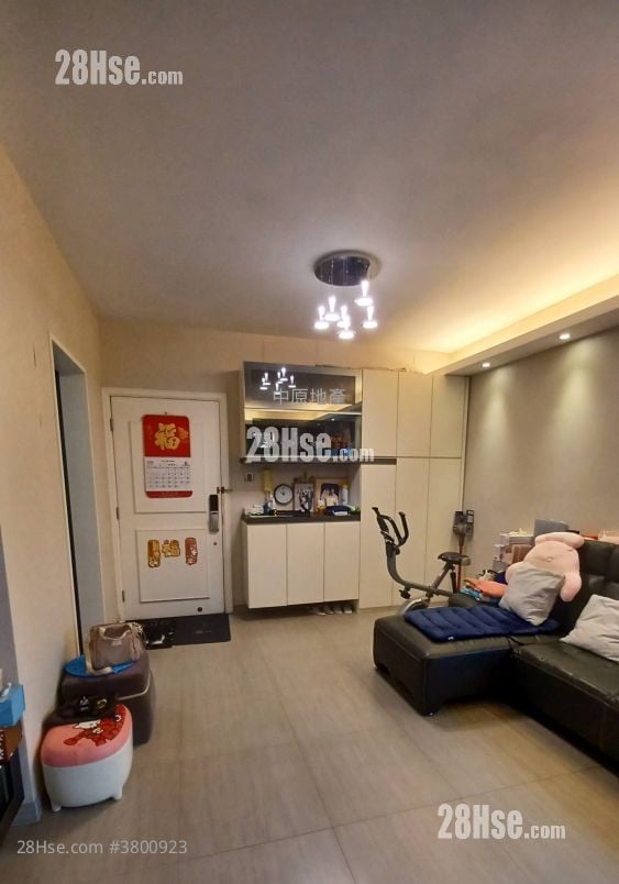 Mount Haven Sell 3 Bedrooms , 2 Bathrooms 755 ft²