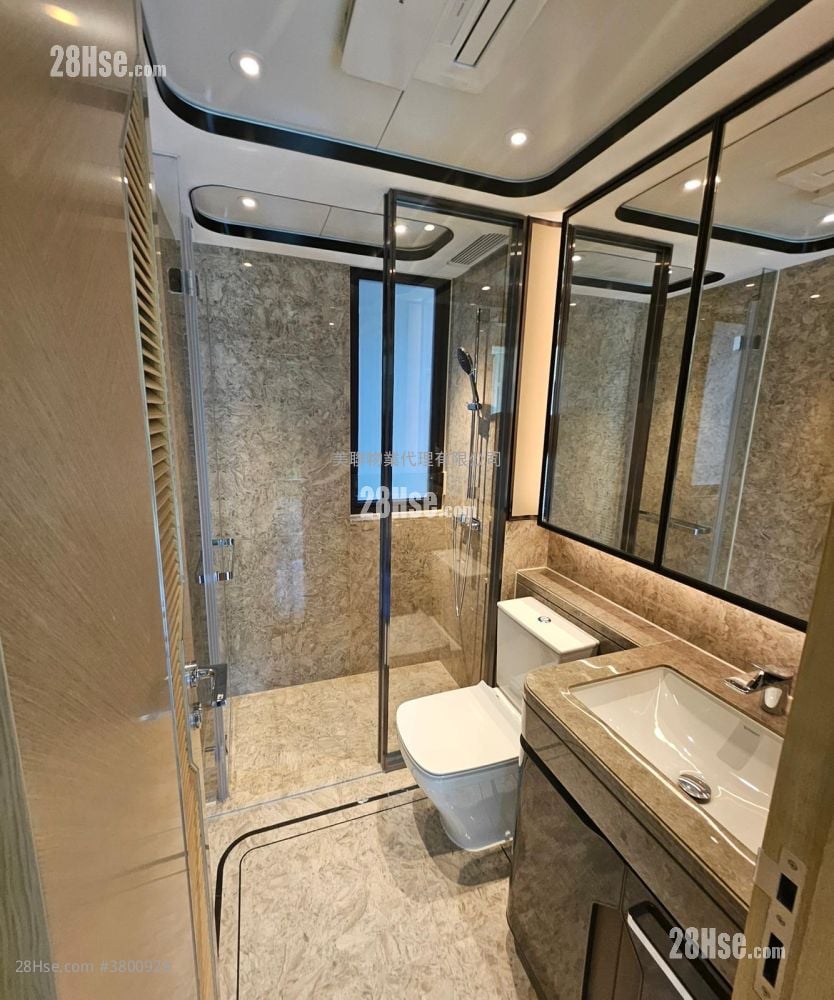 Beacon Peak 租盘 768 平方尺