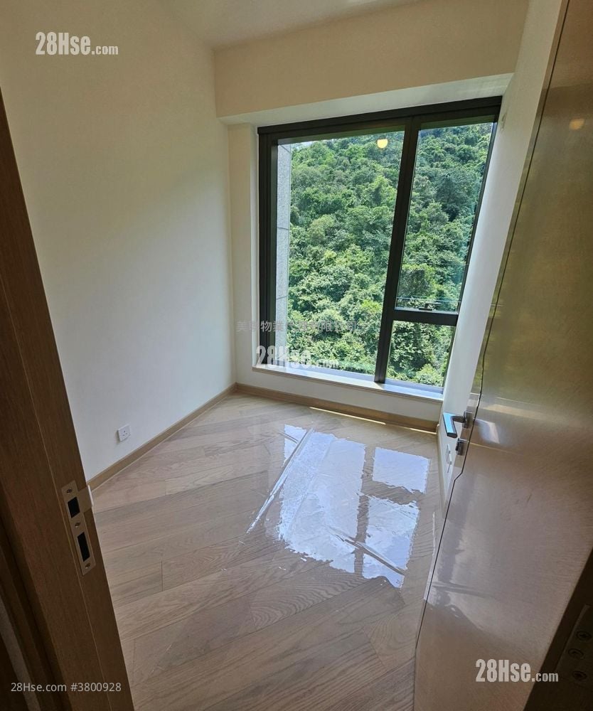 Beacon Peak 租盘 768 平方尺