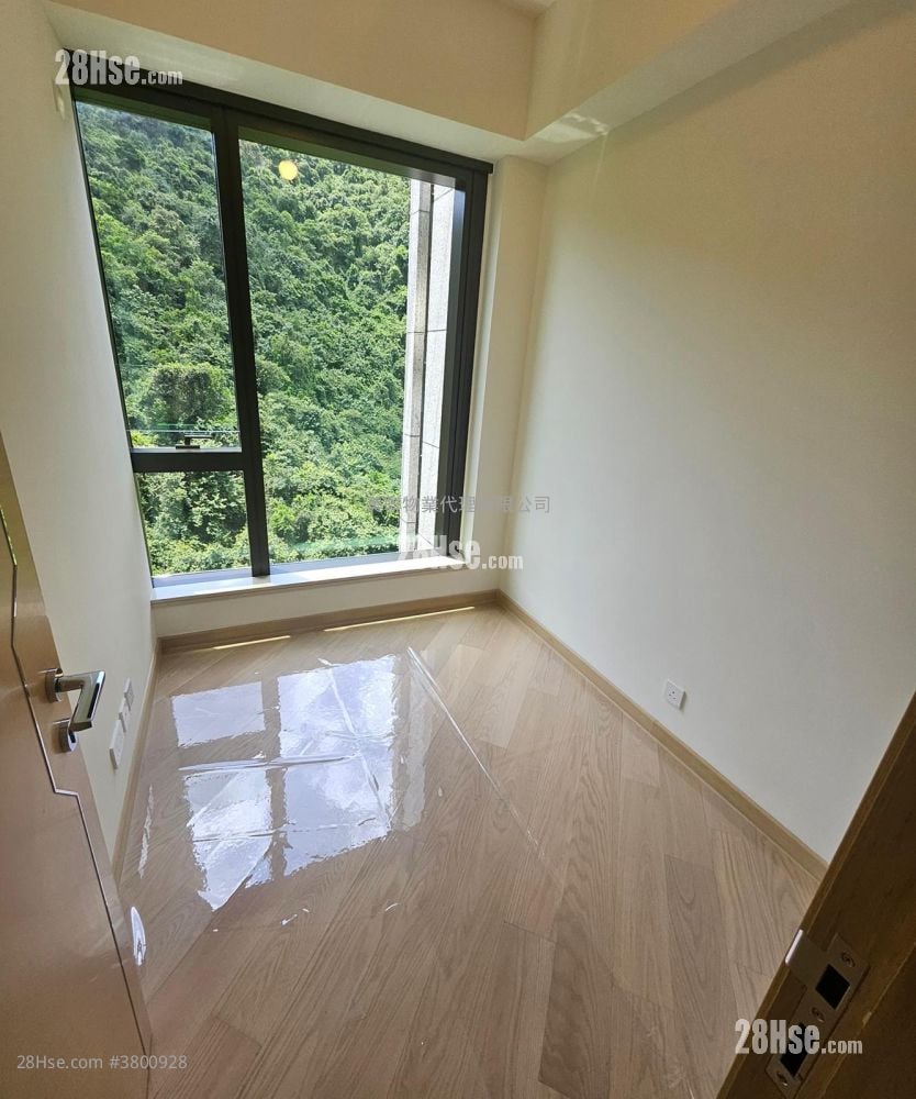 Beacon Peak 租盘 768 平方尺