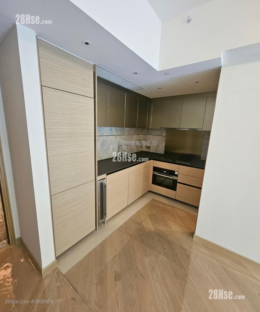 Beacon Peak 租盘 768 平方尺