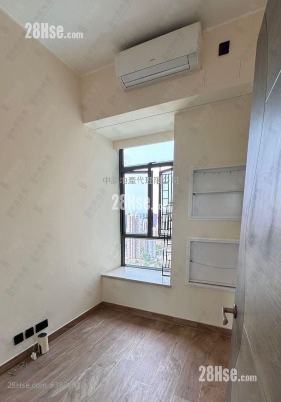 Yoho Midtown 售盘 4 房 , 3 浴室 948 平方尺