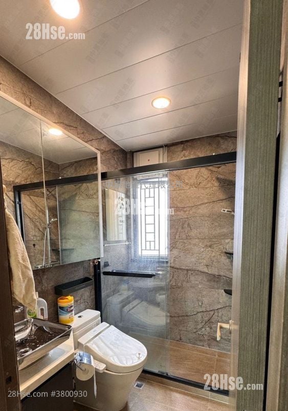 Yoho Midtown 售盘 4 房 , 3 浴室 948 平方尺