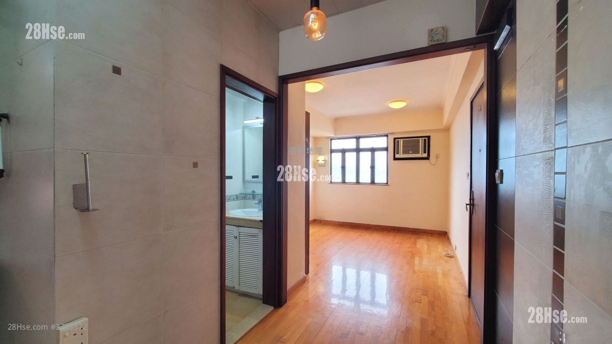 Kwan Yick Building Phase 3 Sell 2 Bedrooms , 1 Bathroom 393 ft²
