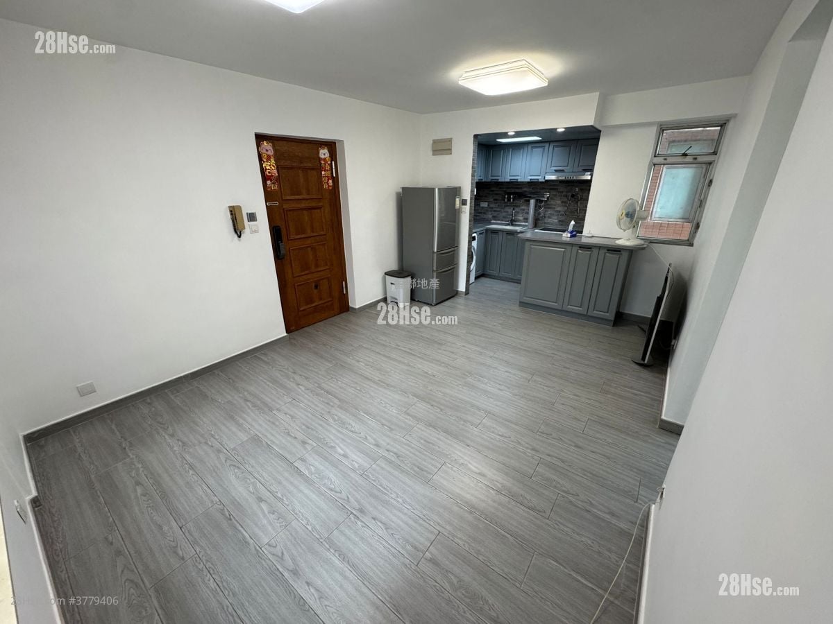 Greenview Garden Sell 3 Bedrooms , 1 Bathroom 524 ft²