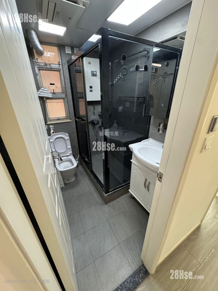 Greenview Garden Sell 3 Bedrooms , 1 Bathroom 524 ft²