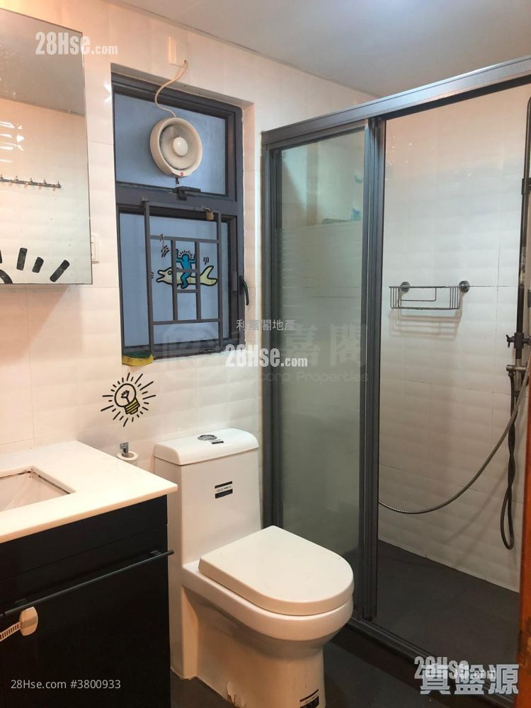 海柏花园 售盘 2 房 , 1 浴室 389 平方尺