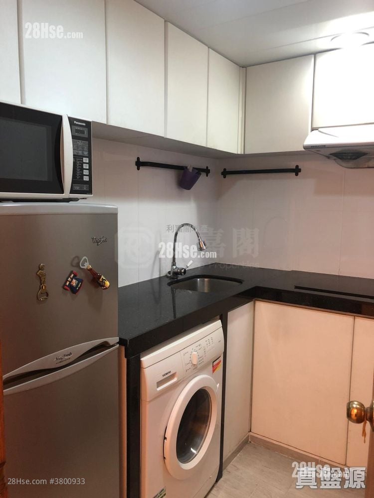 海柏花园 售盘 2 房 , 1 浴室 389 平方尺