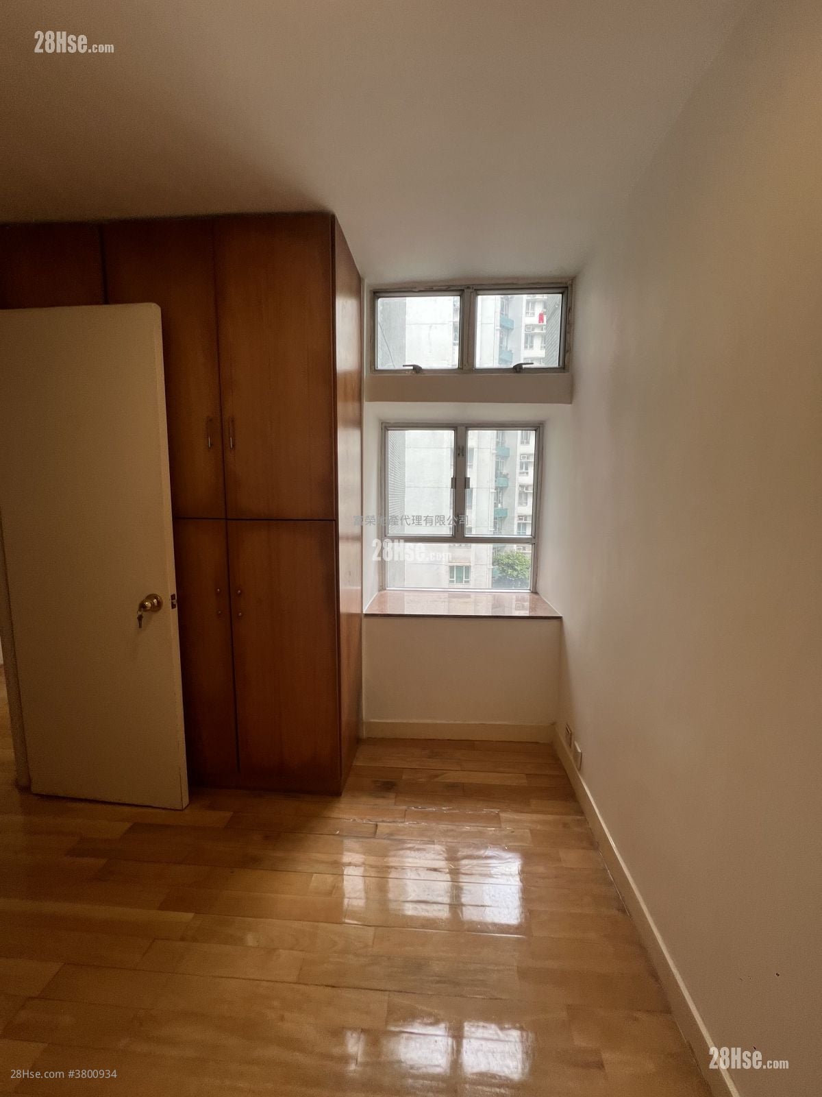 Whampoa Garden Rental 2 Bedrooms , 1 Bathroom 470 ft²