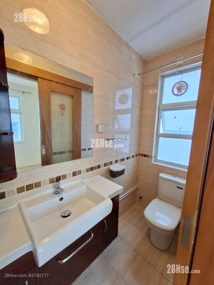 Village Rental 3 Bedrooms , 2 Bathrooms