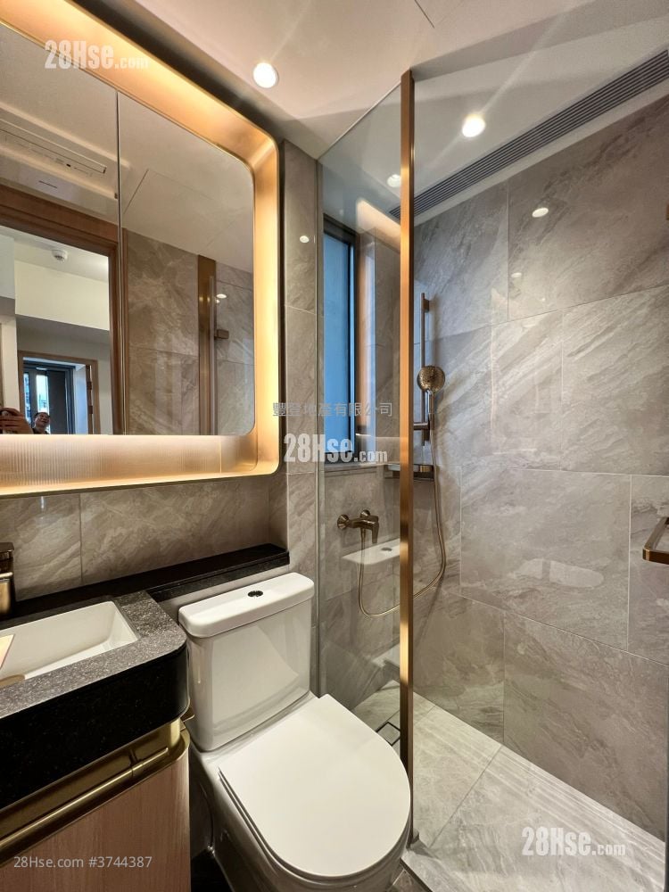 9 Eastern Street Rental 1 Bedroom , 1 Bathroom 249 ft²