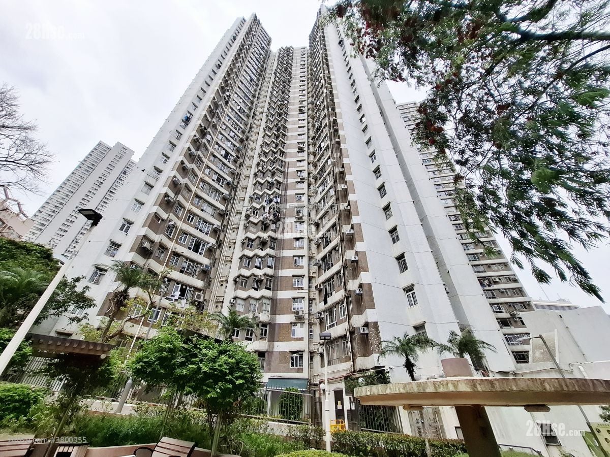 Neptune Terrace Sell 2 Bedrooms , 1 Bathroom 593 ft²