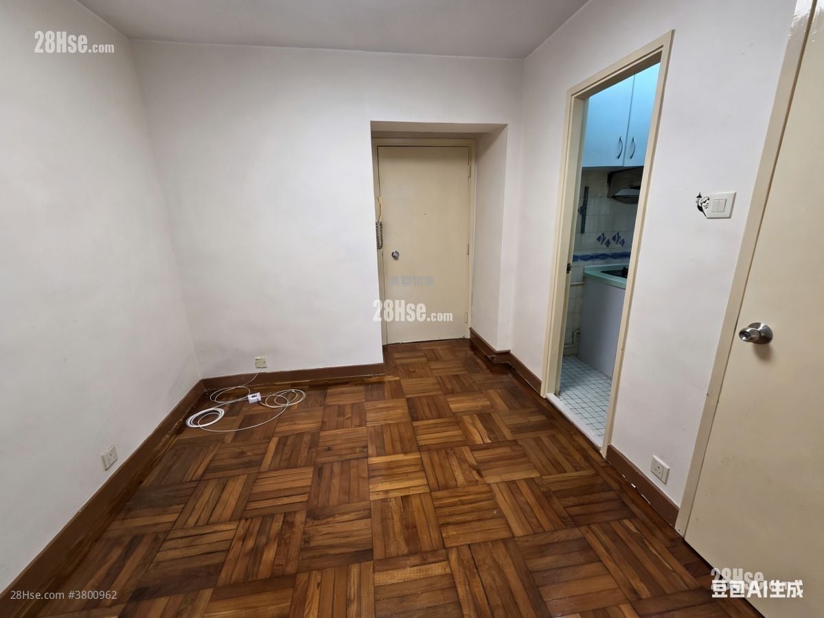 living room: Shatin Centre Rental 2 Bedrooms , 1 Bathroom 310 ft²