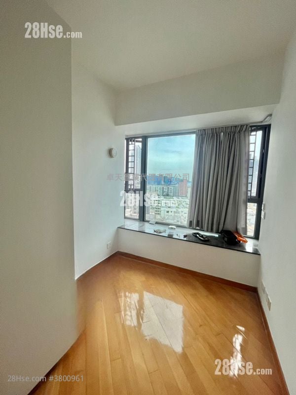 No. 18 Farm Road Sell 3 Bedrooms , 1 Bathroom 562 ft²