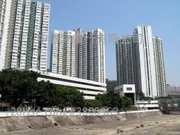 May Shing Court Sell 3 Bedrooms , 1 Bathroom 490 ft²