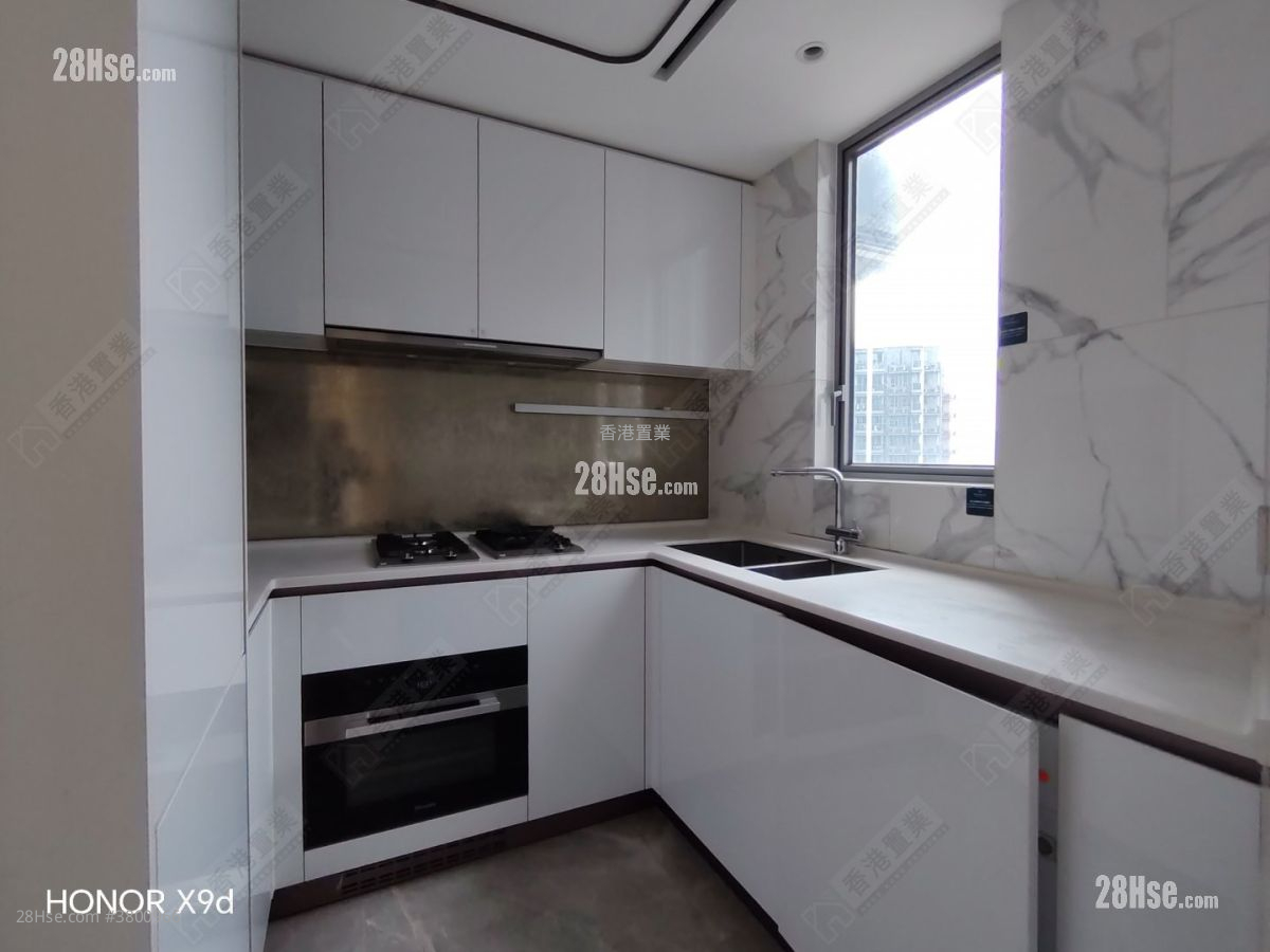 Monaco Rental 3 Bedrooms , 1 Bathroom 674 ft²