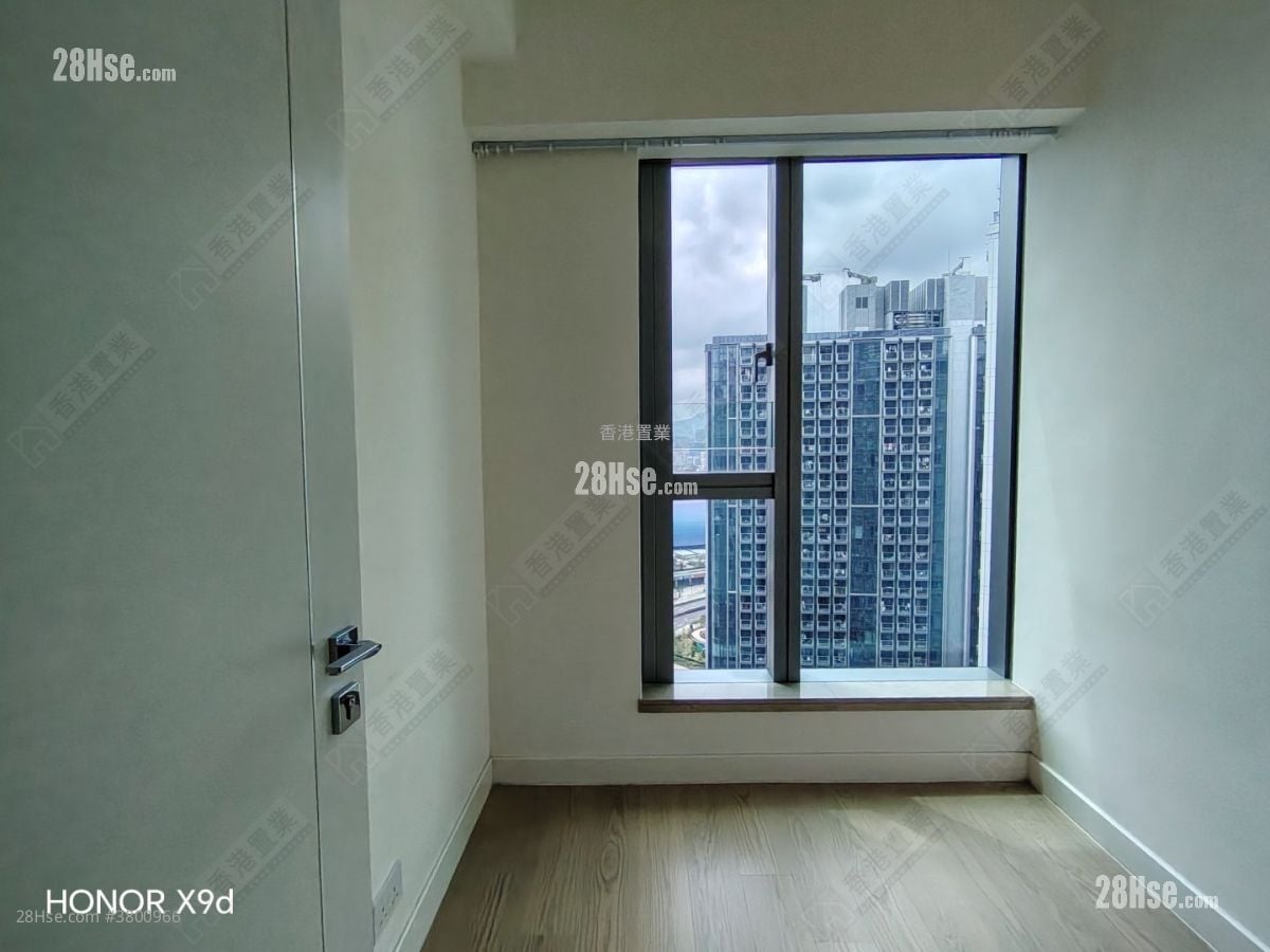 Monaco Rental 3 Bedrooms , 1 Bathroom 674 ft²