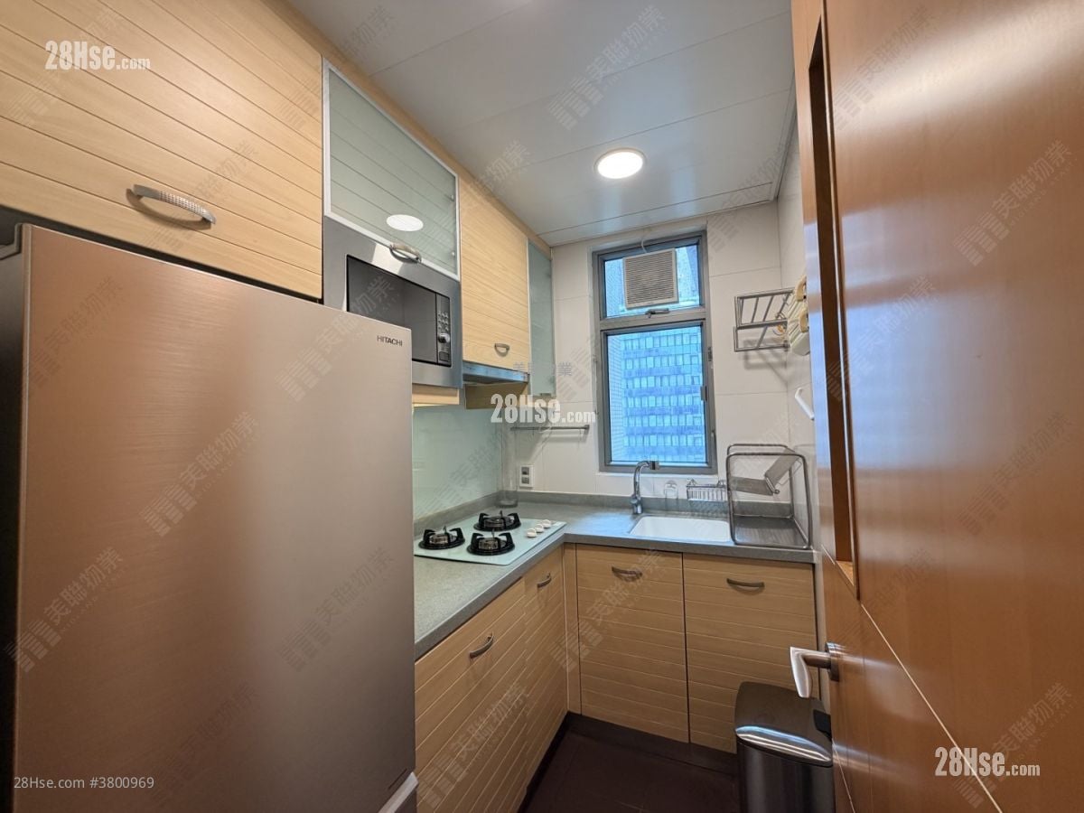 kitchen: No.26 Kimberley Road Rental 2 Bedrooms , 1 Bathroom 524 ft²