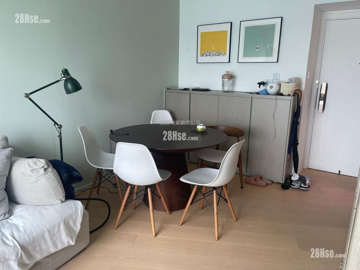 高逸华轩 售盘 2 房 , 1 浴室 438 平方尺