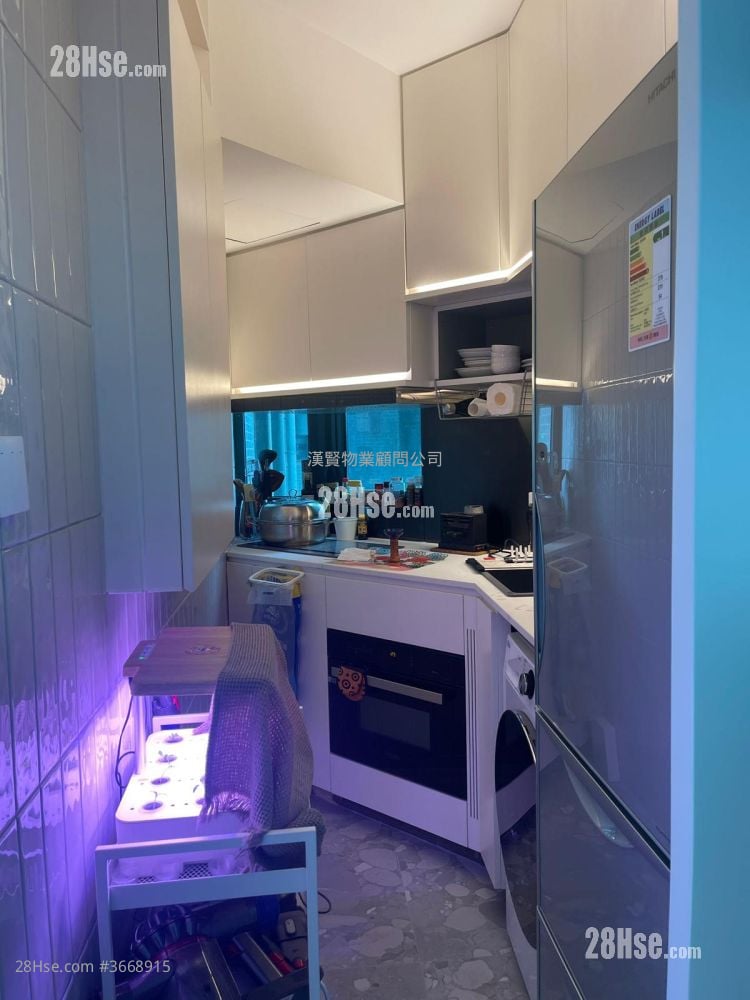 高逸华轩 售盘 2 房 , 1 浴室 438 平方尺