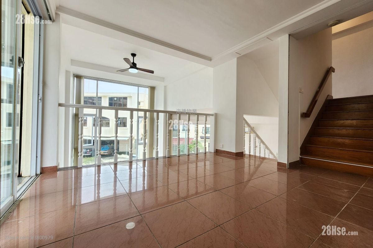 西贡别墅 租盘 3 房 , 2 浴室 1,502 平方尺