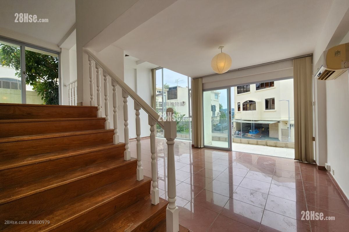 西贡别墅 租盘 3 房 , 2 浴室 1,502 平方尺