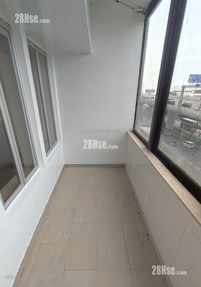 Tak Fung Building Rental 2 Bedrooms , 1 Bathroom 550 ft²