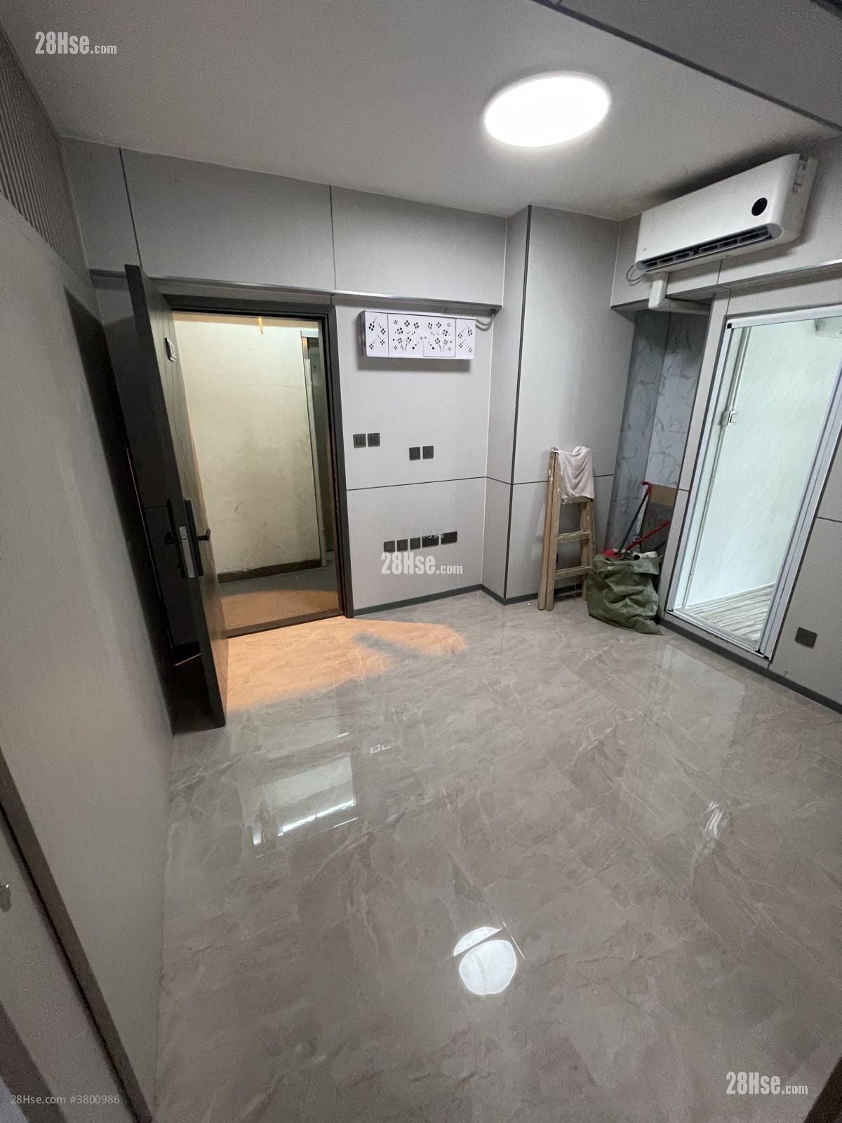 Wing Sing Building Sell 319 ft²