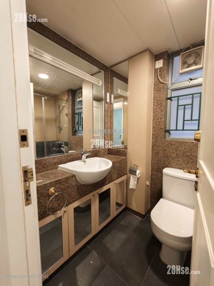 帝后华庭 租盘 2 房 , 1 浴室 478 平方尺