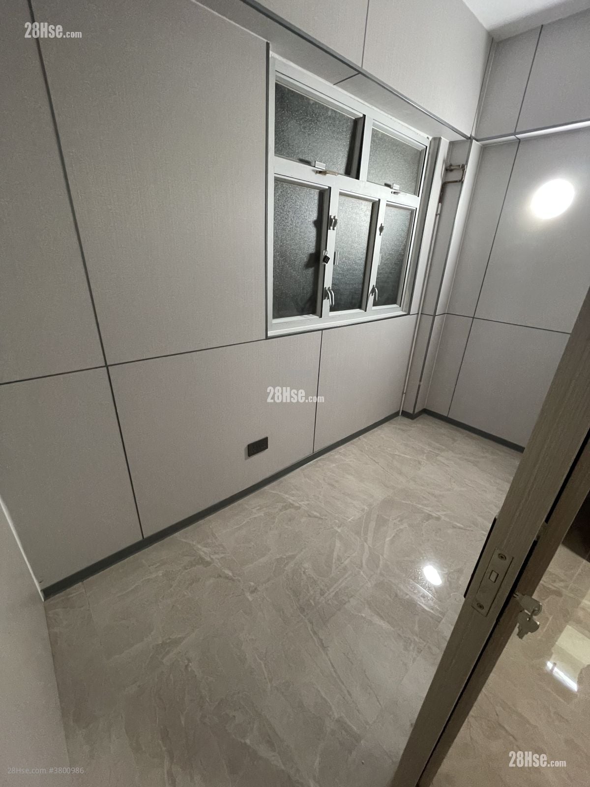 Wing Sing Building Sell 319 ft²