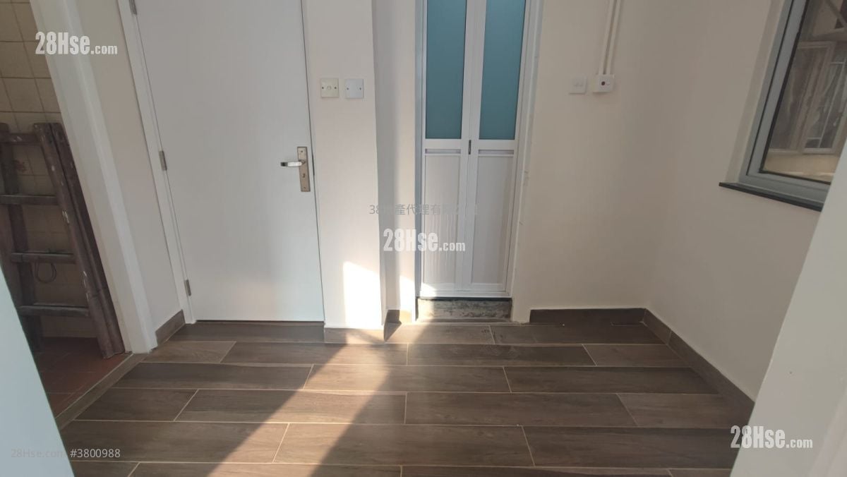 耀辉大厦 售盘 2 房 , 1 浴室 219 平方尺