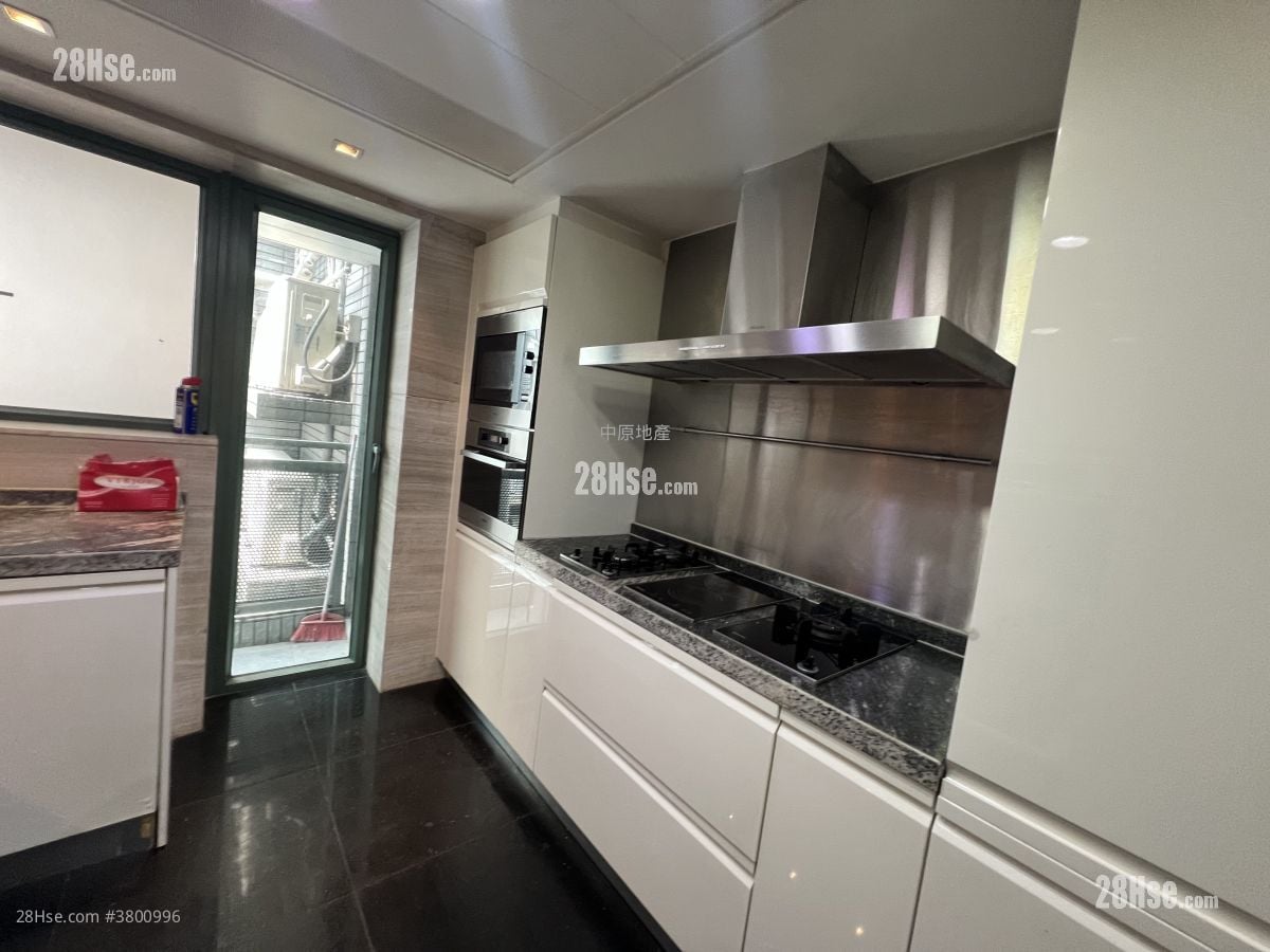 尚御 租盘 4 浴室 1,614 平方尺